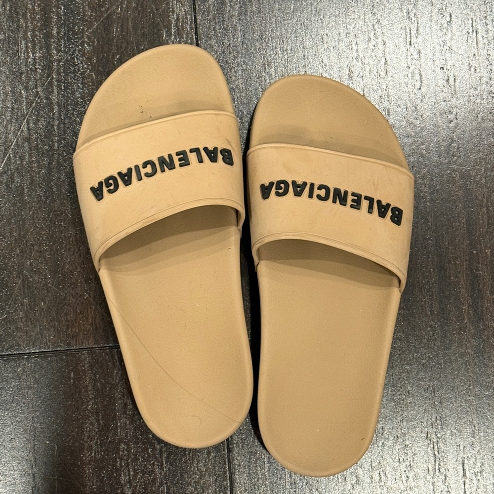 Balenciaga Slides (deep nude color)